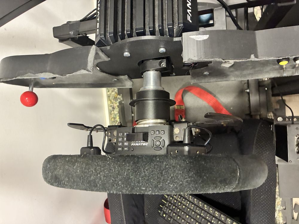 Fanatec CSL DD 8Nm como nova em caixa direct drive sim racing