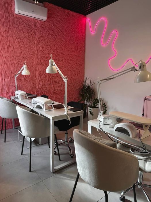 Продам готовий бізнес, кабінет під школу манікюру/студію манікюру