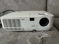 Projektor Nec Np210