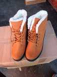 (50) Buty zimowe rozmiar 40