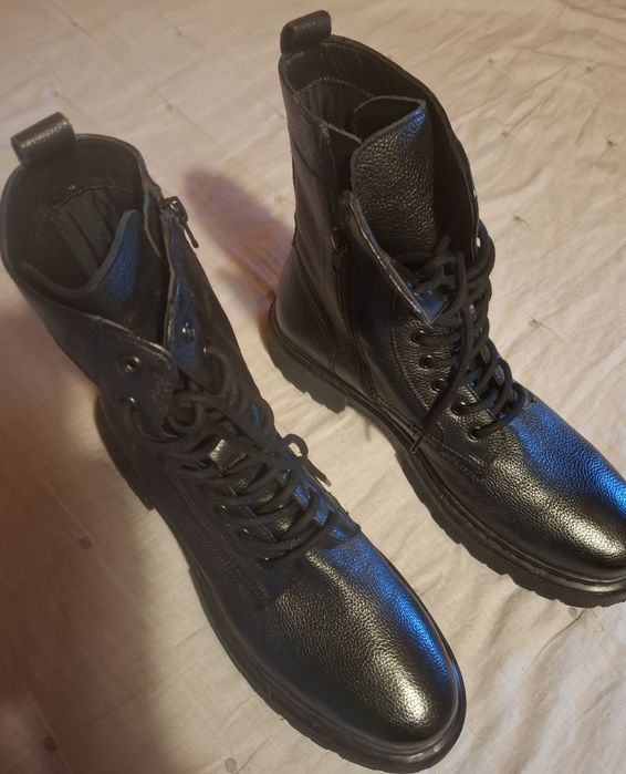 Czarne buty ze skóry 5th Avenue