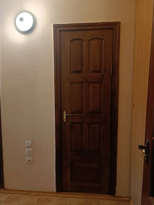 Продам міжкімнатні двері