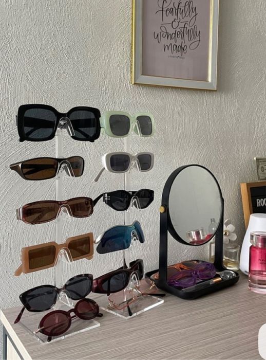 Підставка доя зберігання окулярів