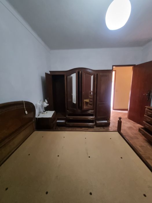 Quarto completo usado