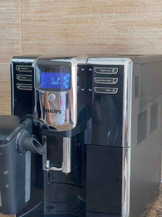 Ekspres kawowy sprawny Philips Latte Go