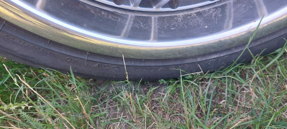 Диски R 18 з резиною Bridgestone 245/40/r18 5:112