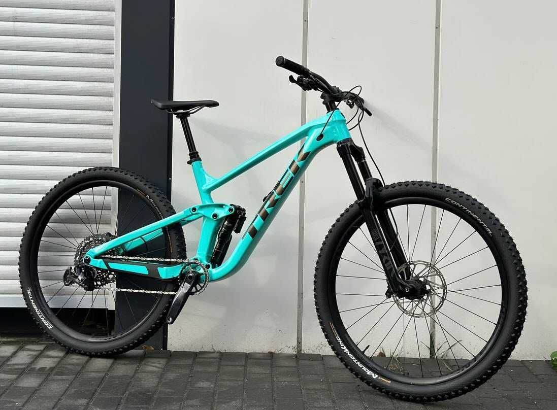 Trek Slash 2022, 29 колеса, размер L, 170 / 160мм. Lyric 2.1. Guide R