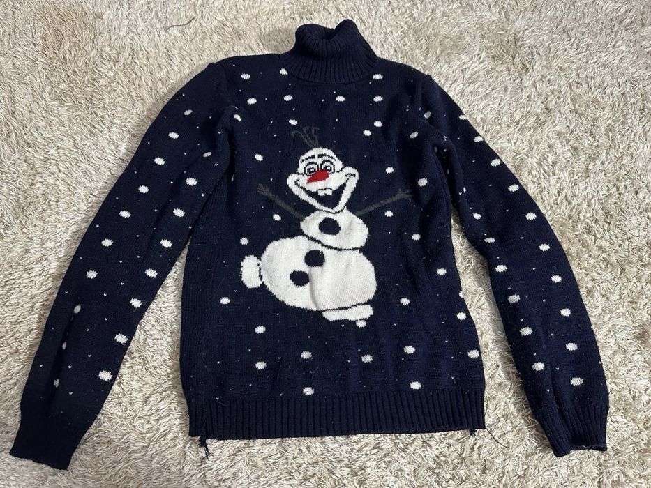 Свитер зимний, теплый с притом из мультика Холодное Сердце , снеговик