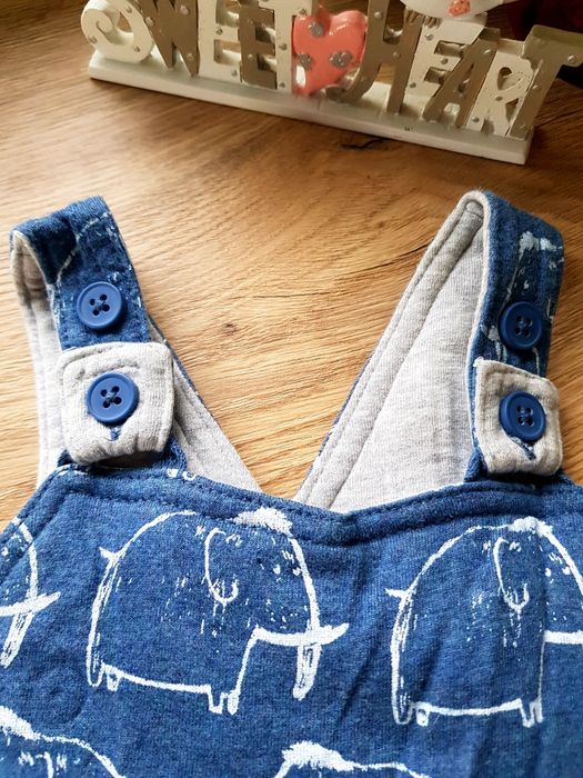 Spodnie ocieplane George na szelkach dla chłopca  roz.74 z Uk.