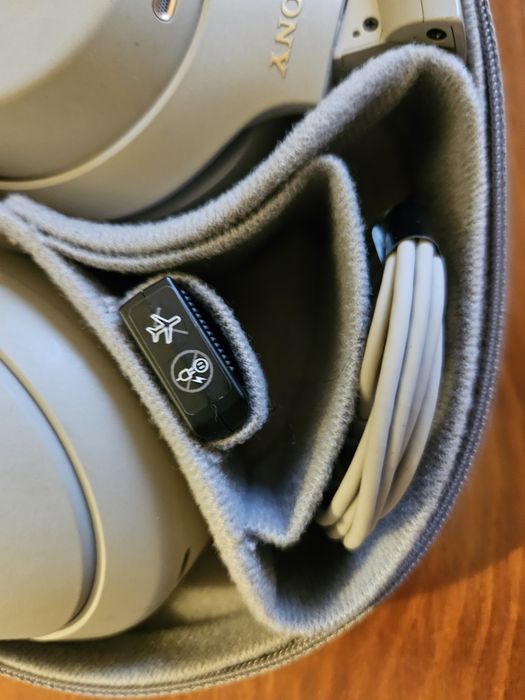 Auscultadores Noise Cancelling Bluetooth Sony WH-1000XM4 - Prateado