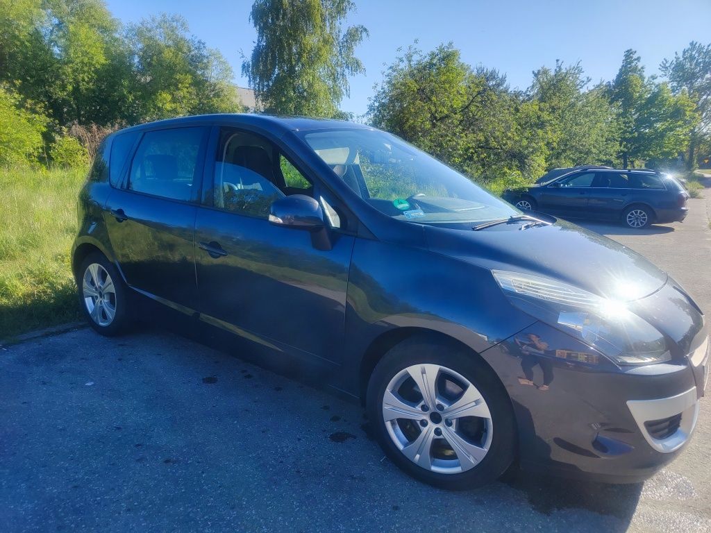 Sprzedam Renault Scenic III 1,4 Tce 2011 rok