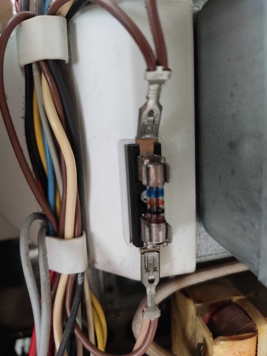 Microondas Whirlpool Avariado. Venda peças