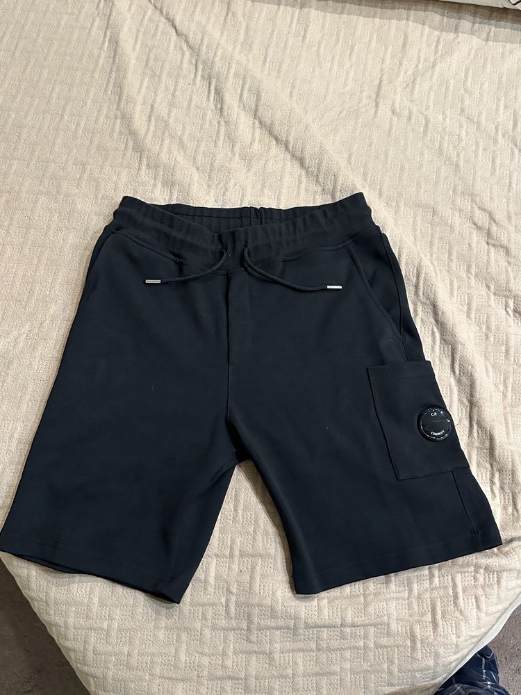 Шорты CP Company