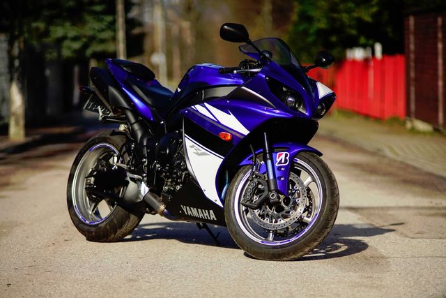 yamaha yzf r1 rn22