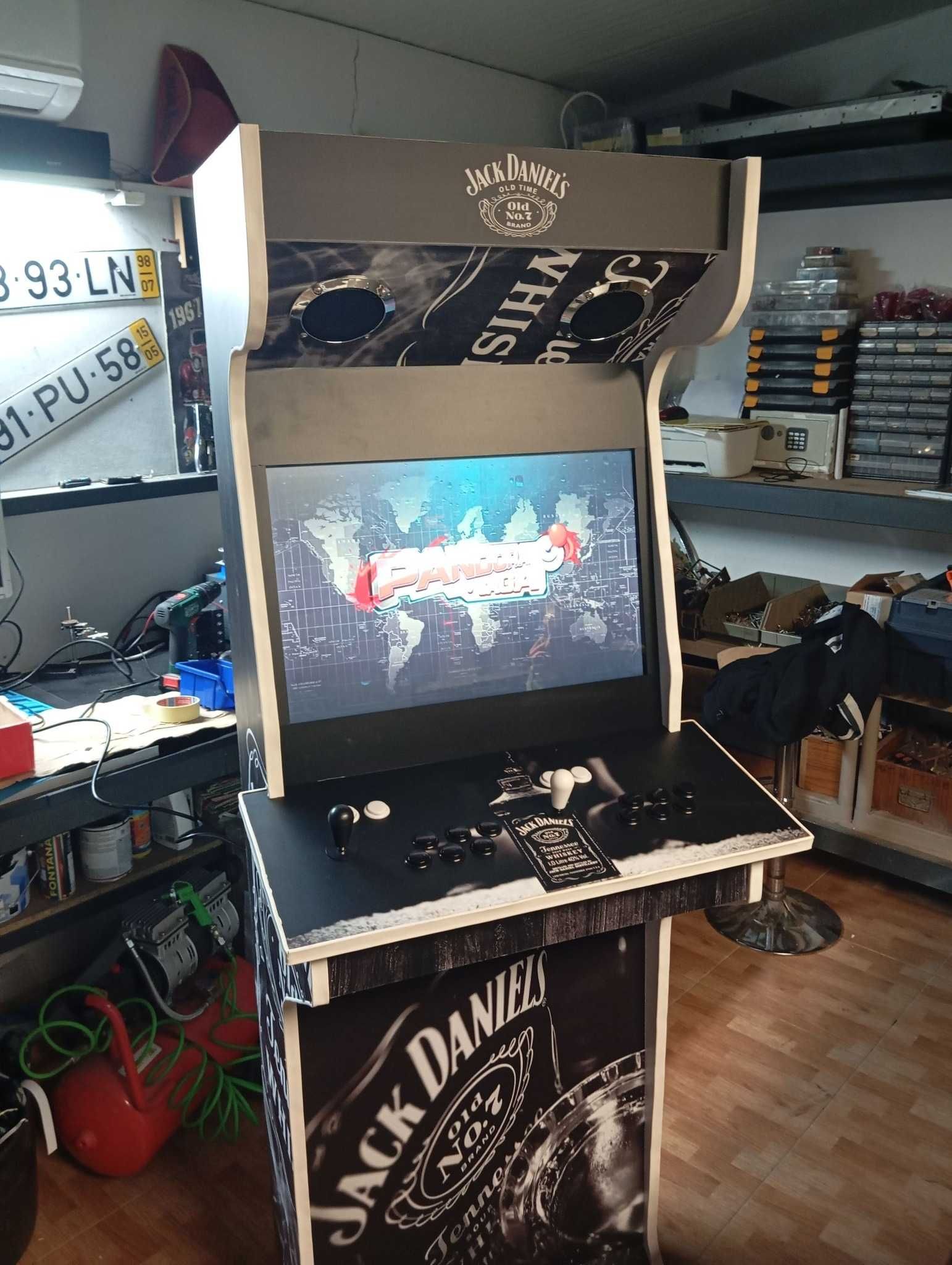 Arcade Jack Daniels