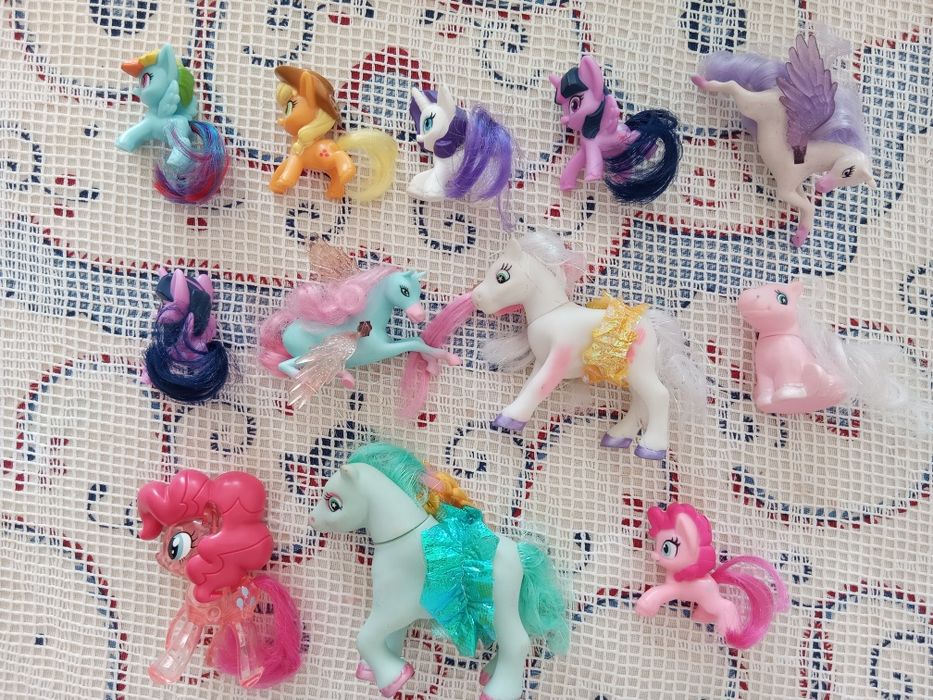 Brinquedos : lote 12 póneis, venda apenas em conjunto