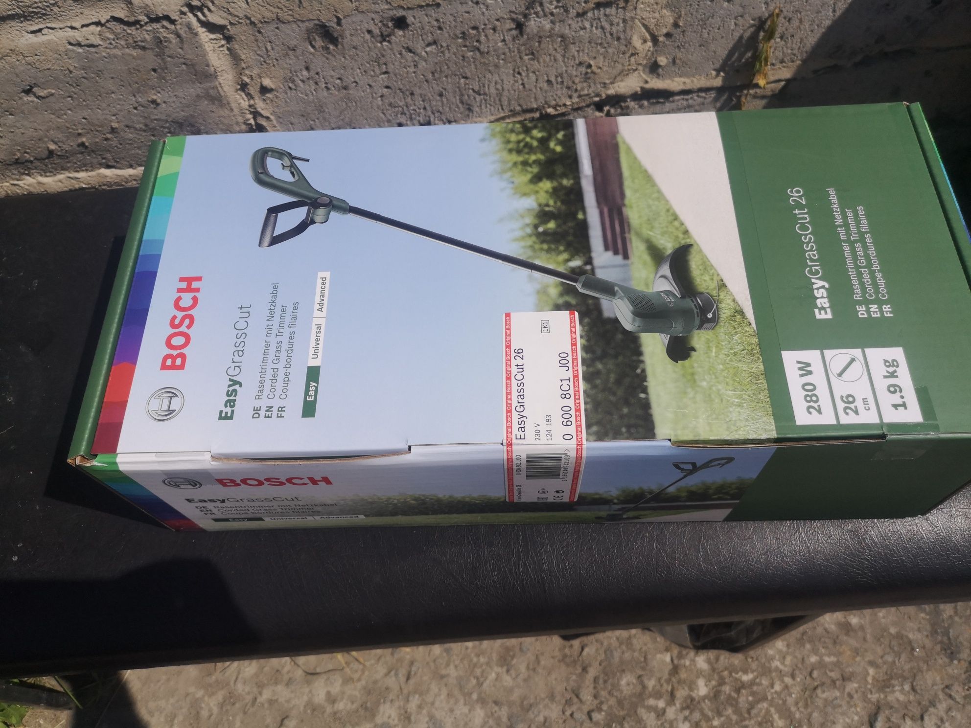Електричний тример для трави Bosch EasyGrassCut 26 см (Англія)