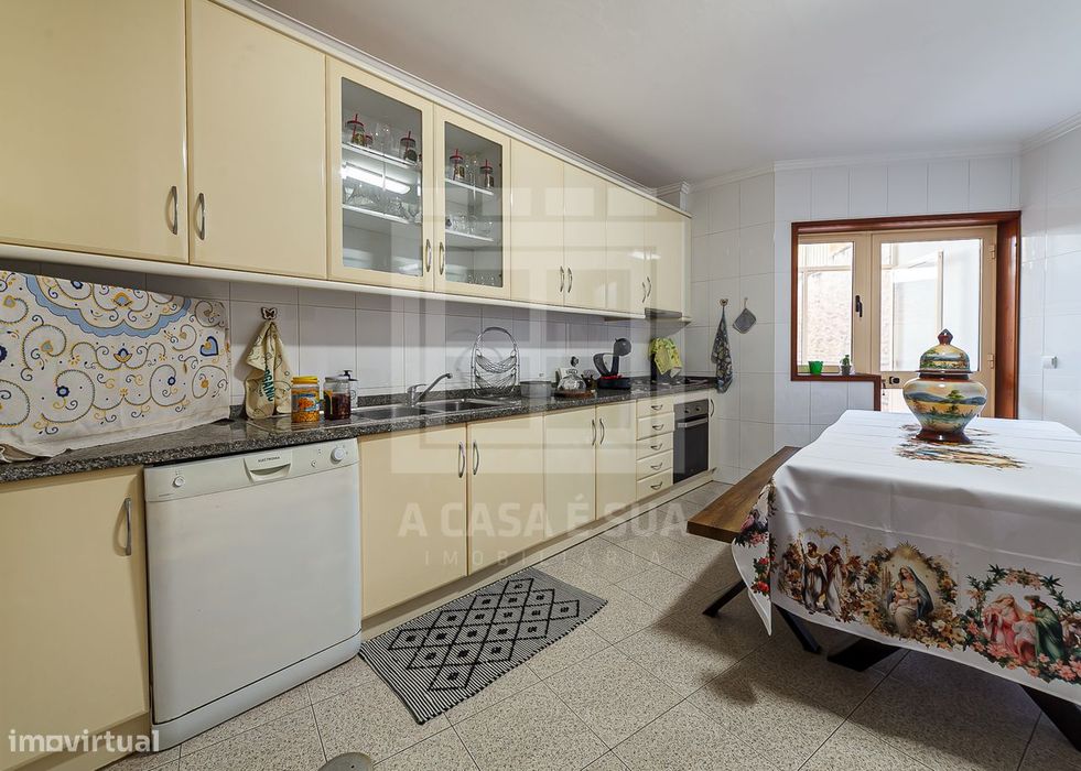 Apartamento T2 em Mosteirô, Santa Maria da Feira