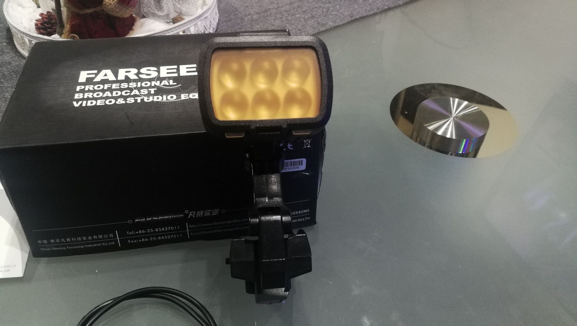 Lampa nakamerowa LED Farseeing FS-D09A