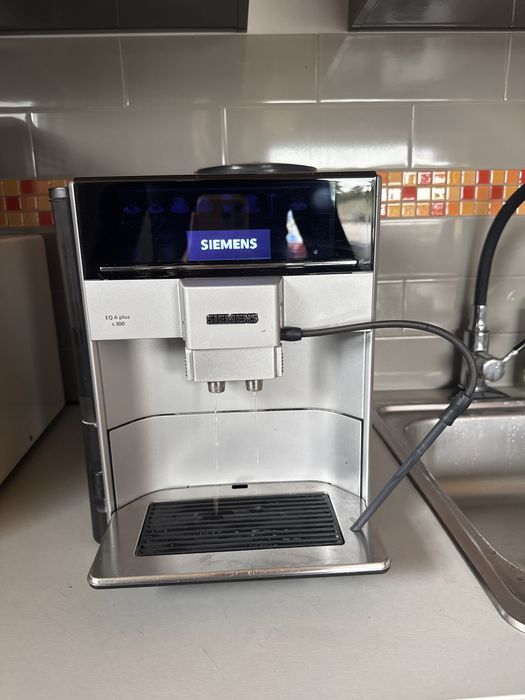 Ekspres do kawy Siemens EQ 6 plus s300