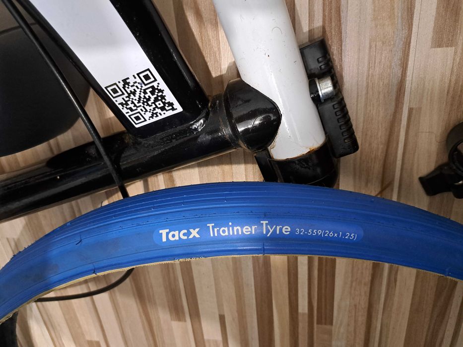 Trenażer rowerowy Elite Force