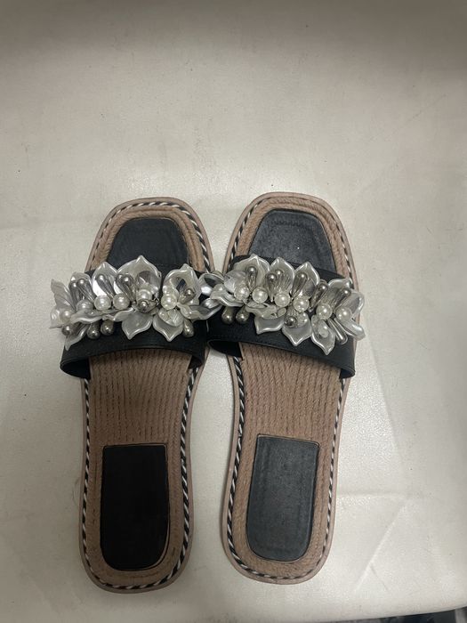 Calcado de senhora usado