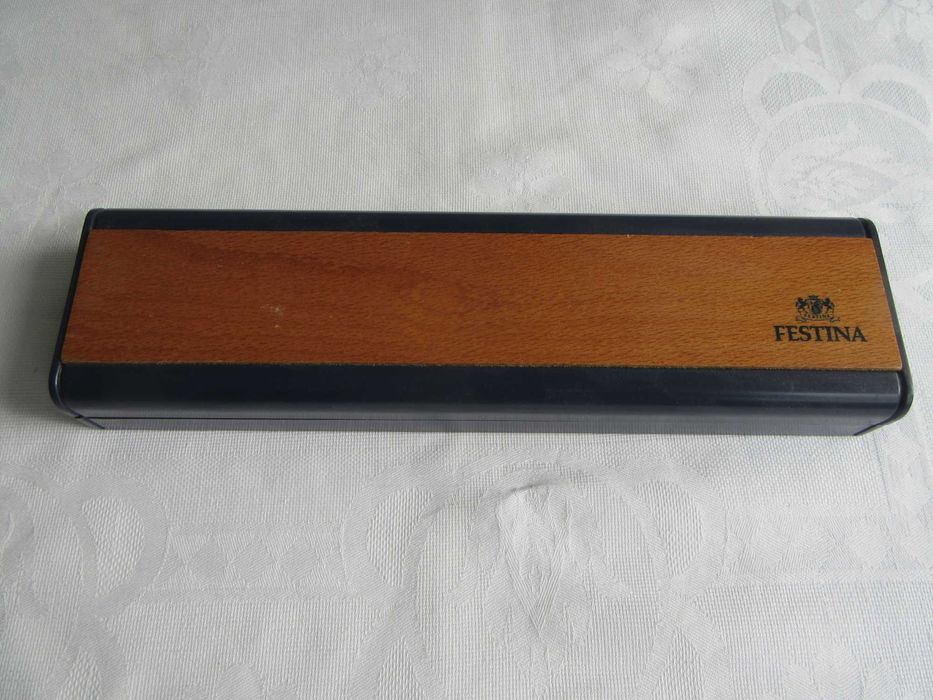 "FESTINA" (6576/5) - Vintage - Sem uso - Como novo
