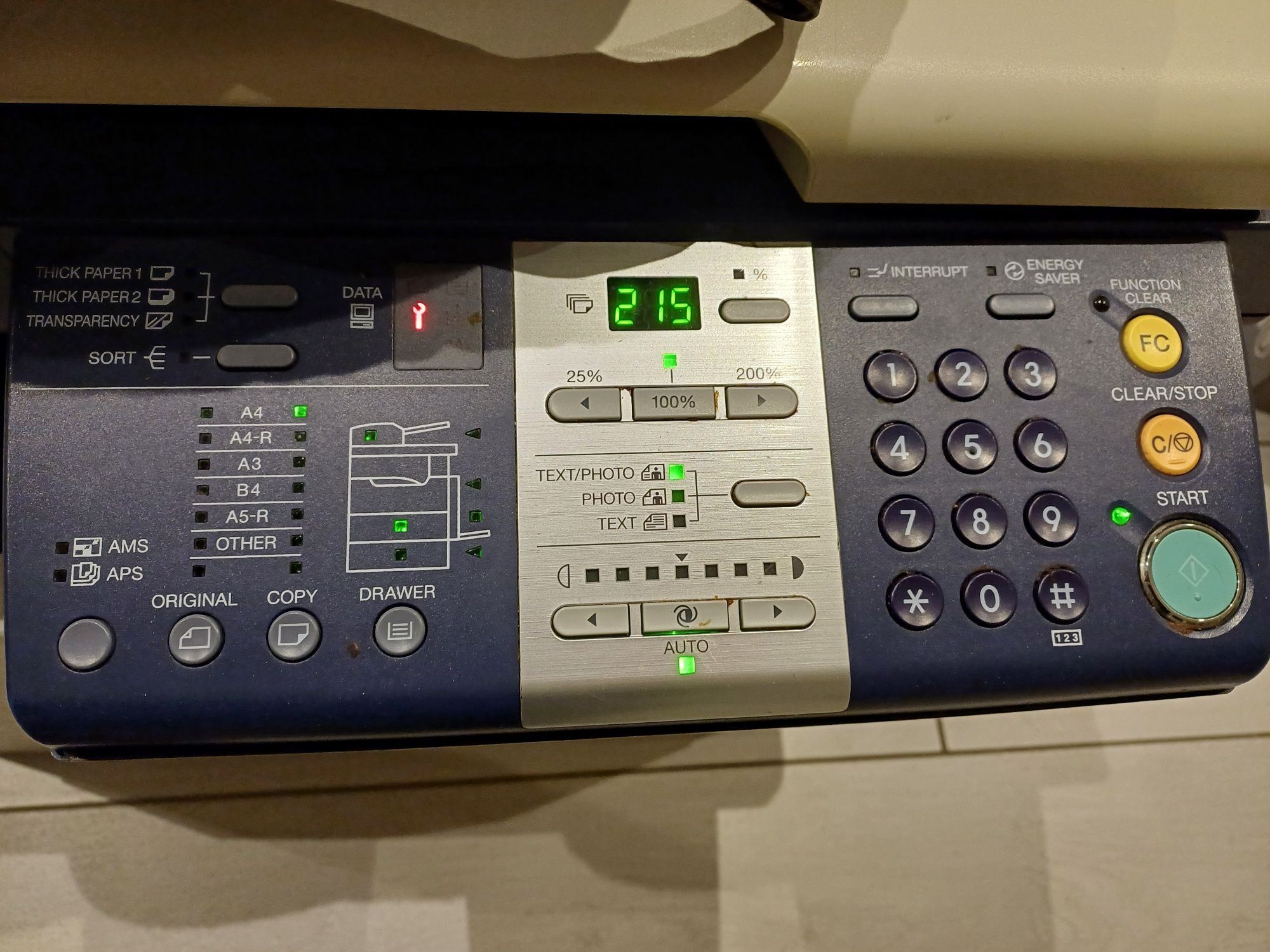 Продам мфу TOSHIBA e-studio 223