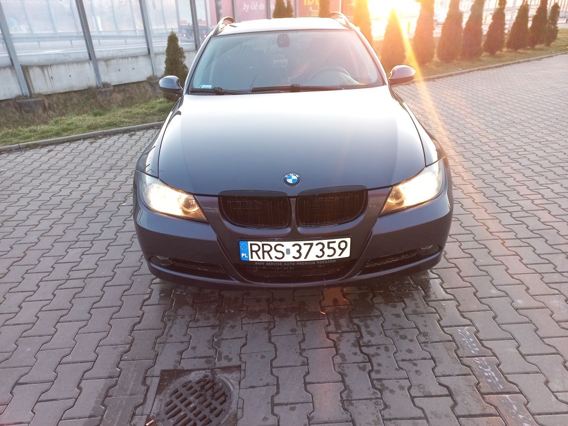 BMW 320 e91 2008