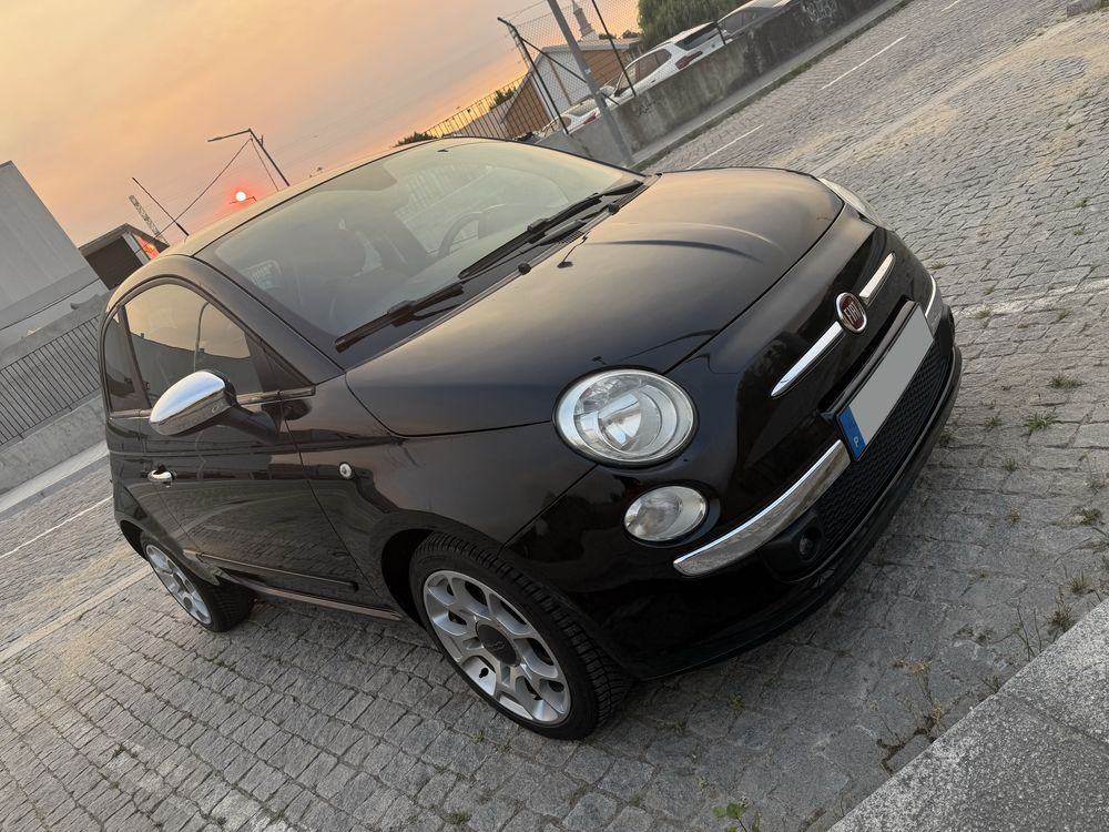 Fiat 500 - Caixa Automática c/ GPS e CarPlay - 1.2 Dualogic