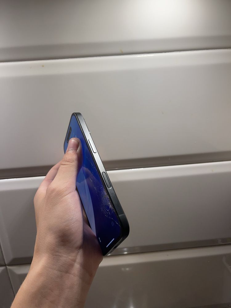 Iphone 16 128 фізична сімка