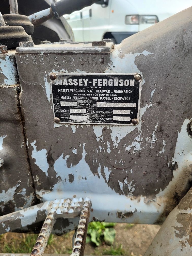 Massey Ferguson MF 130
