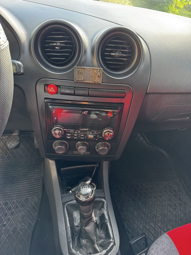Seat Cordoba 1.4 z polskiego salonu bardzo ładna super stan