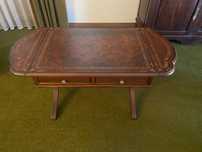Mesa de apoio de sala