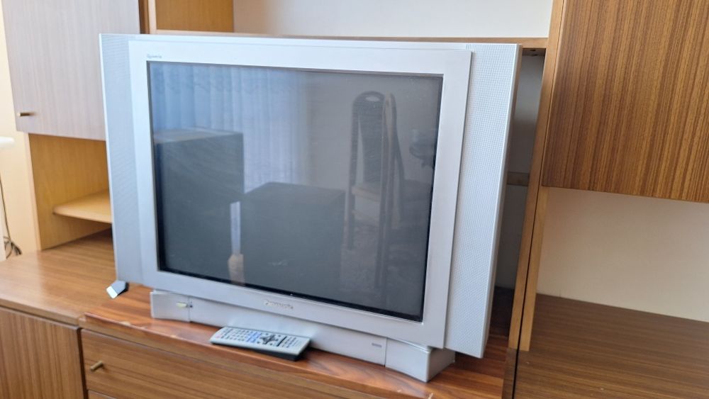 Telewizor Panasonic kineskopowy sprawny.