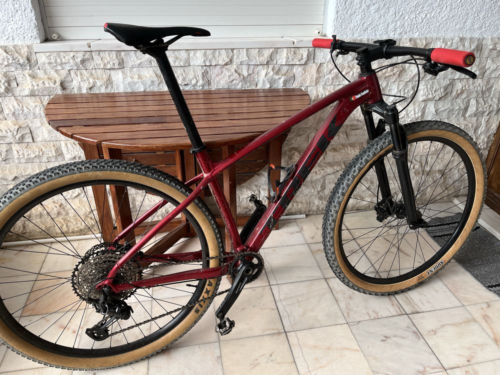 Bicicleta Trek X-Caliber 9