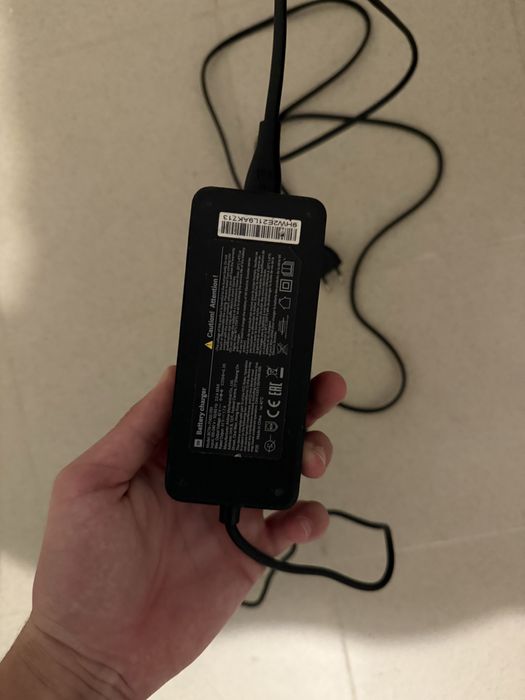 Carregador trotinete xiaomi universal