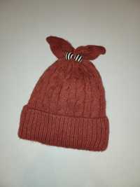 Новая тёплая зимняя шапка с ушками зайчика