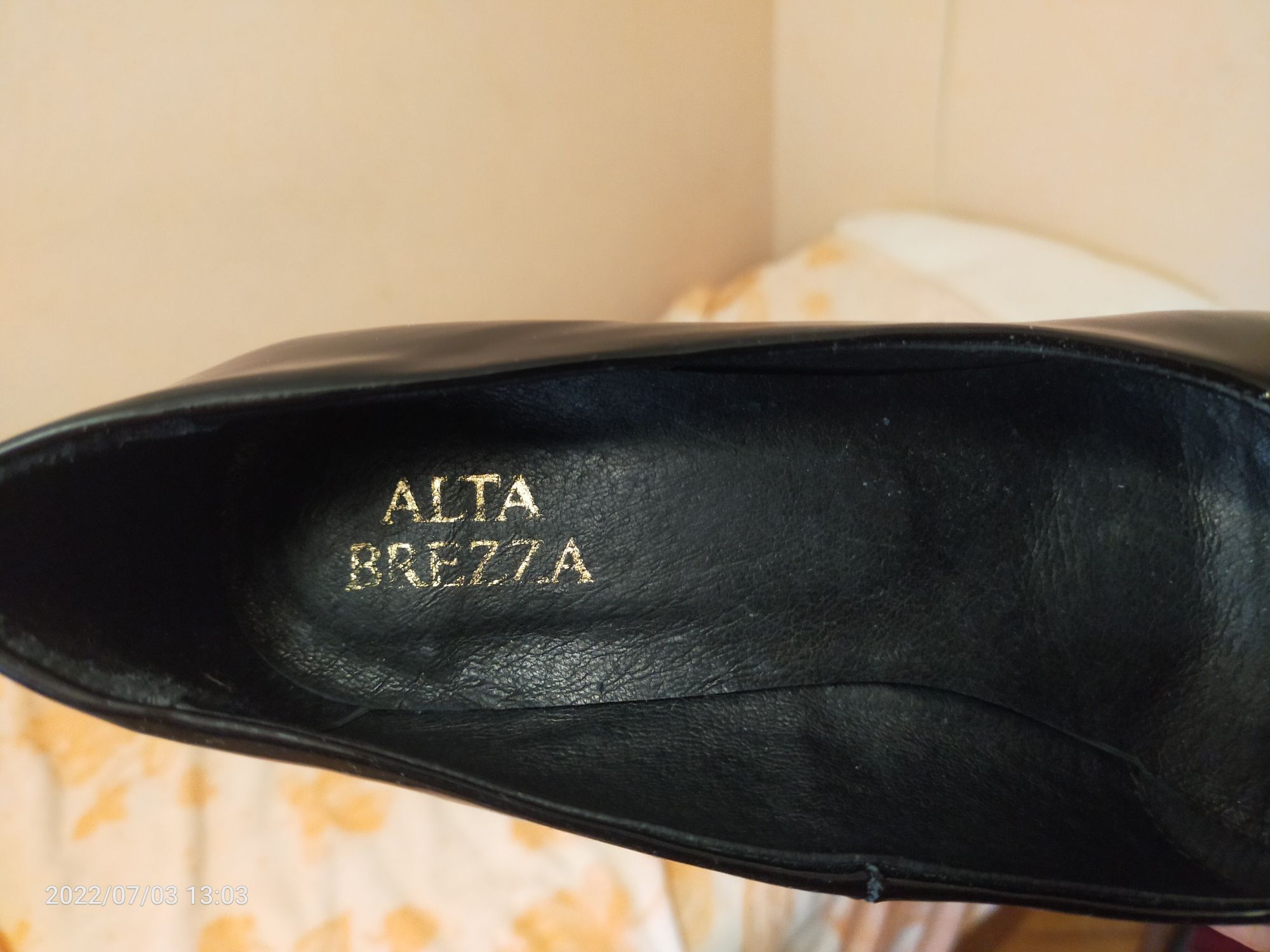 Женские туфли 39 р. Alta Brezza Италия натуральная глянцевая кожа