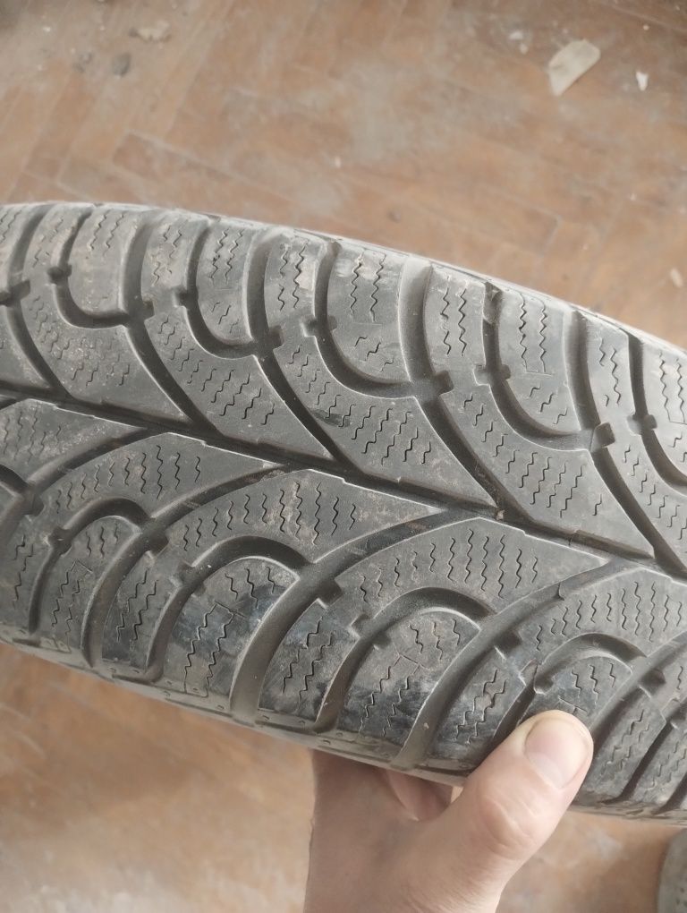 Продам резину фулда 175/70 r14