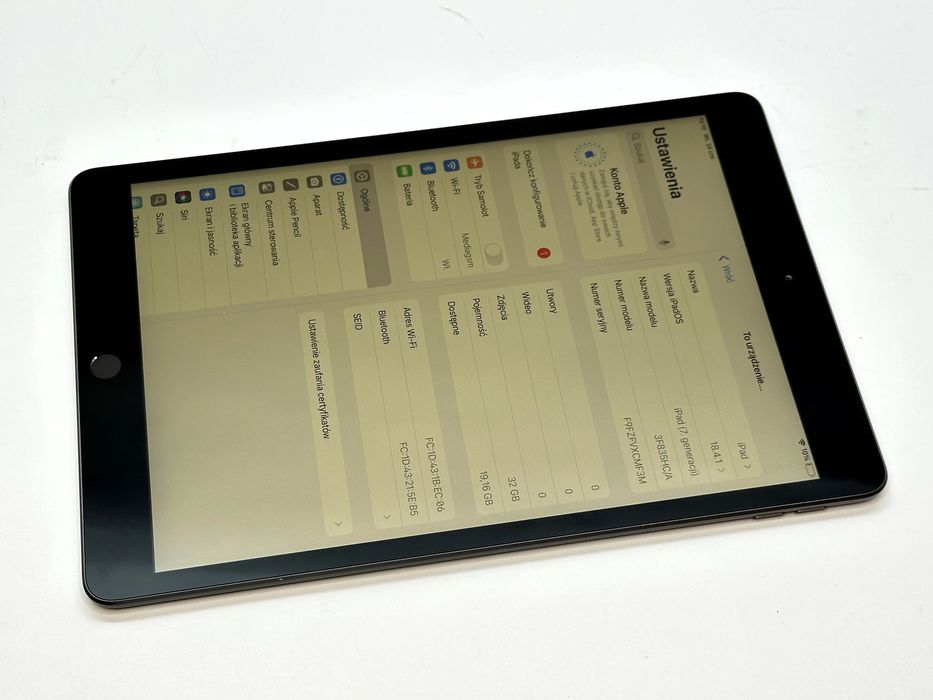 zadbany iPad 7 32gb