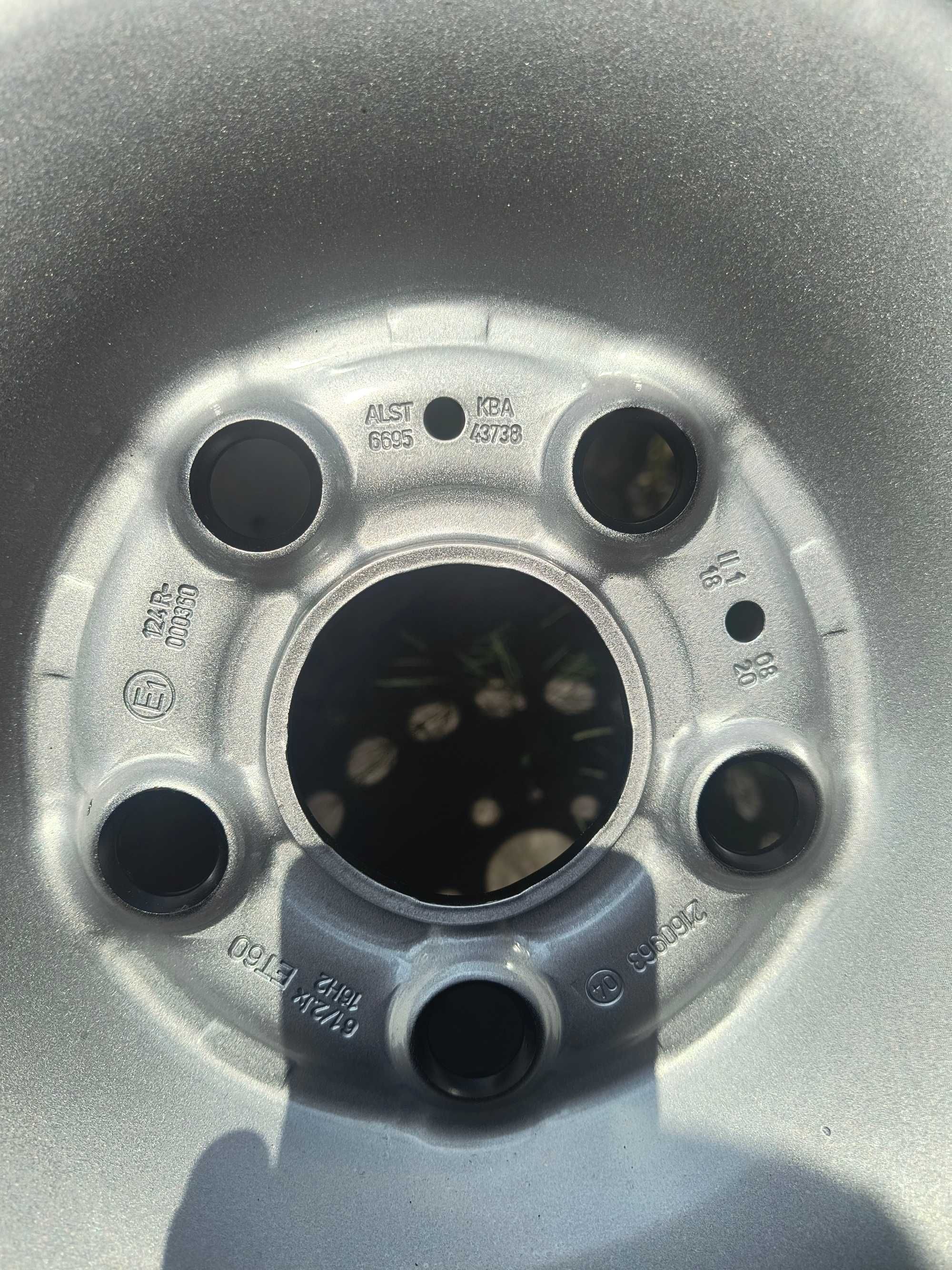 Nowe koła letnie VW CRAFTER MAN 235/65R16C HANKOOK VANTRA LT