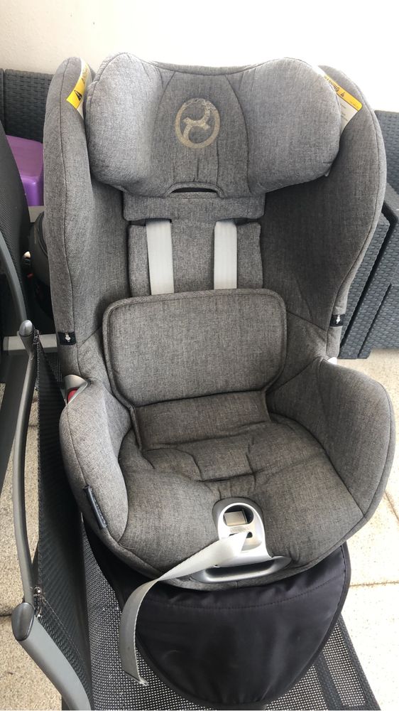 Cadeira de bebé para carro em muito bom estado