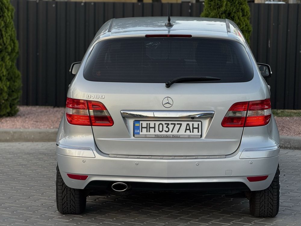 Продам Mercedes B-класса 2010 г. 1.7 Автомат 7 передач