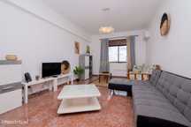Não Perca Esta Grande Oportunidade! Fantástico Apartamento T2 De Grand