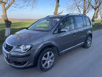 Volkswagen touran cross