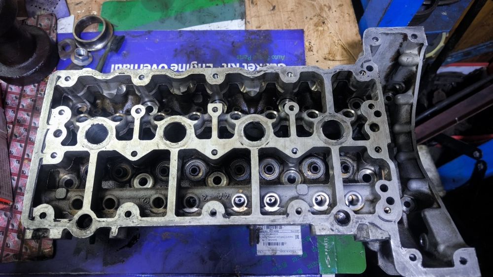 Гбц с ваносами Мерседес w203  . 1,8 компресор