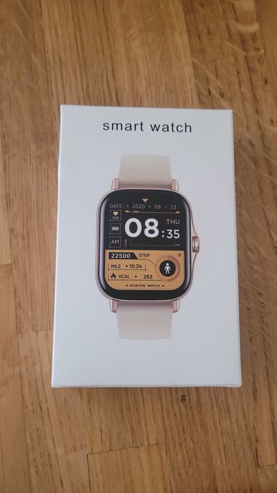 Nowy różowy smartwatch z dwoma paskami