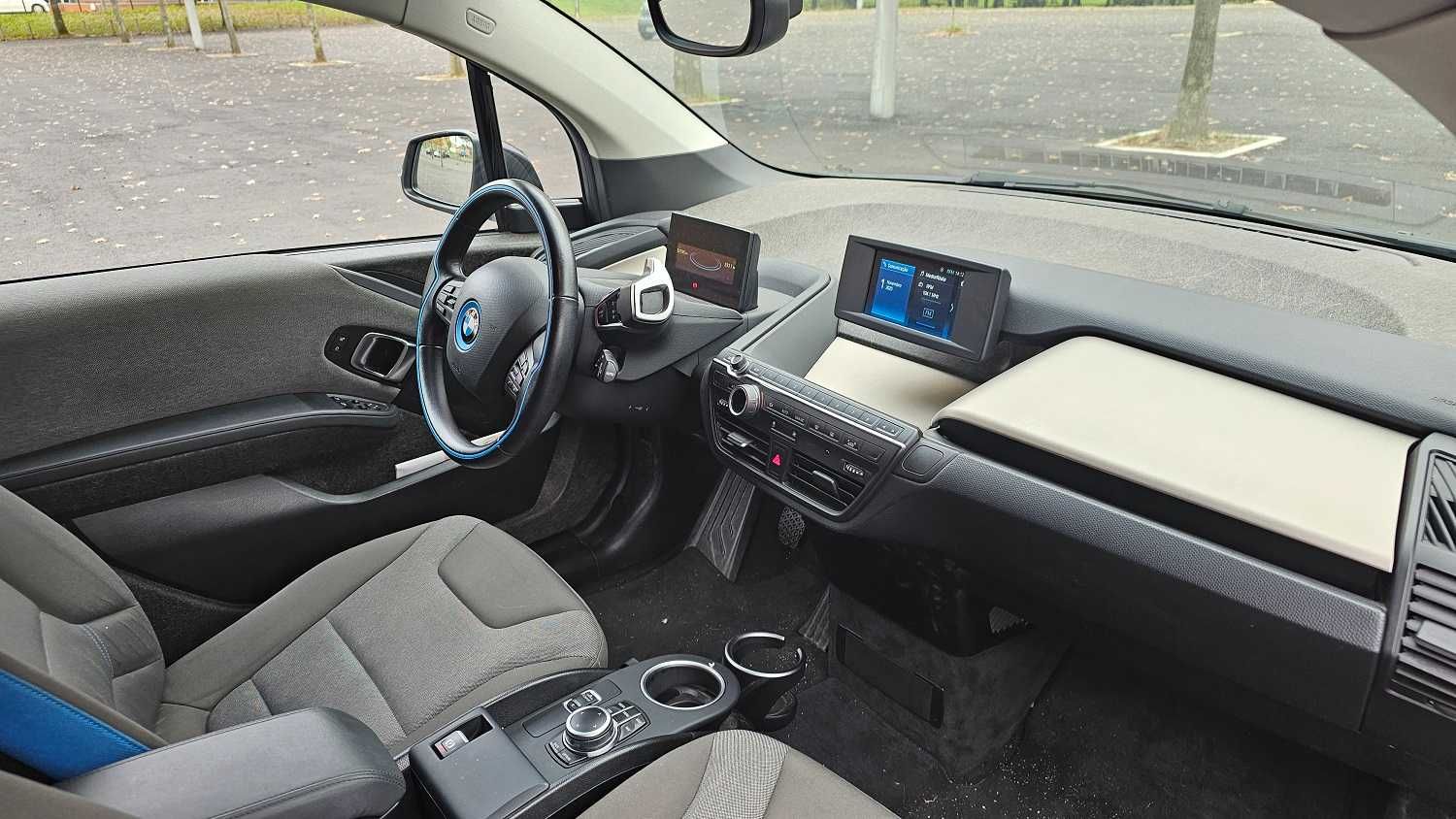 BMW i3 120 Ah com iva dedutível