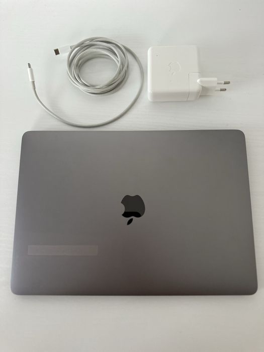 MacBook Pro 13-inch, 2017 | 250 ГБ